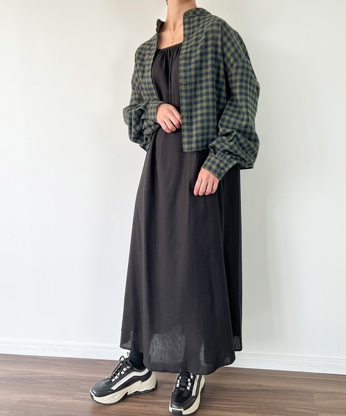 JUNOAH（ジュノア）の「スタンドカラーチェックショートシャツ（シャツ/ブラウス・レディース・グリーン/ブラウン系その他/ブラック/ブラウン・LARGE/SMALL/X-LARGE/MEDIUM）」の16枚目の写真