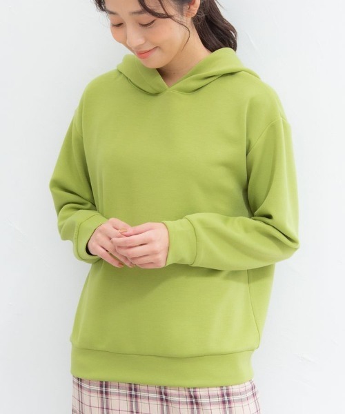 Honeys（ハニーズ）の「きれいめパーカー（パーカー・レディース・ブラック/アイボリー/ライトグリーン/グレイッシュベージュ/レッド系その他/ブルー/ライトベージュ・L/S/M/LL）」の6枚目の写真