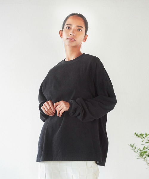 THING FABRICS（シングファブリックス）の「THING FABRICS　ロングTシャツ TFIN-2101（Tシャツ/カットソー・レディース・ブラック/ダークブラウン・FREE）」の2枚目の写真