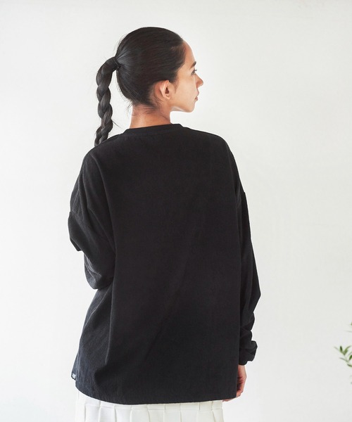 THING FABRICS（シングファブリックス）の「THING FABRICS　ロングTシャツ TFIN-2101（Tシャツ/カットソー・レディース・ブラック/ダークブラウン・FREE）」の14枚目の写真