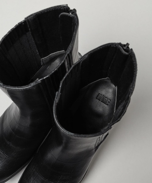 HARE(ハレ)の「チャンキーヒールミドルブーツ(HARE)(ブーツ・レディース・ブラック・MEDIUM/LARGE)」の18枚目の写真