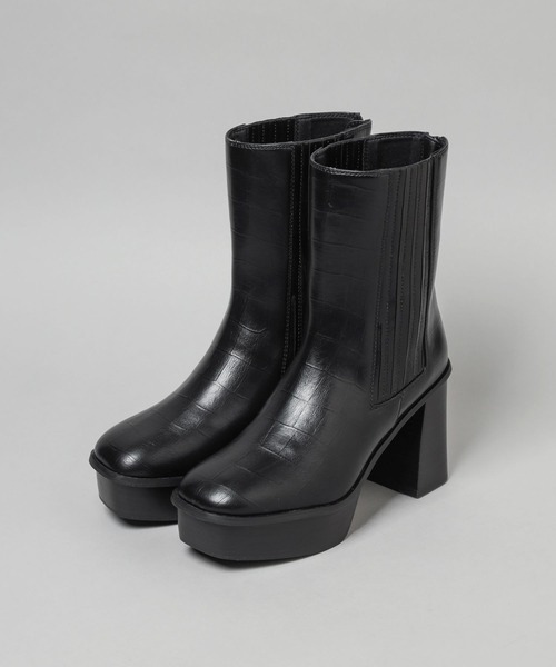 HARE(ハレ)の「チャンキーヒールミドルブーツ(HARE)(ブーツ・レディース・ブラック・MEDIUM/LARGE)」の7枚目の写真