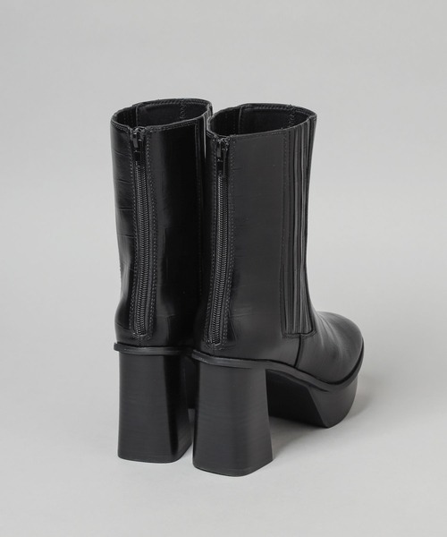 HARE(ハレ)の「チャンキーヒールミドルブーツ(HARE)(ブーツ・レディース・ブラック・MEDIUM/LARGE)」の10枚目の写真