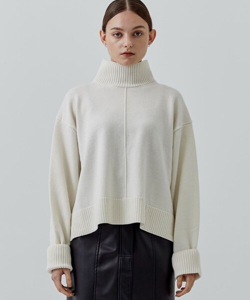 JURGEN LEHL ホワイト ハイネックニット 新品未使用♡ LADY LUCK LUCA（レディラックルカ） ニット セーター LC/LLL ラメMIX