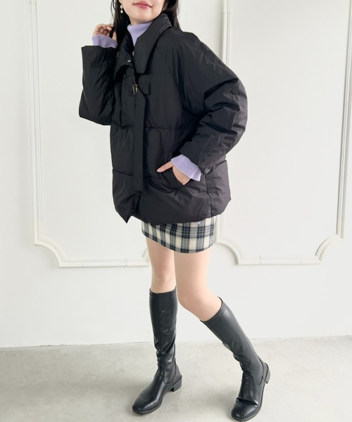 Loueme（ルエム）の「オーバーサイズボリュームエコダウン（ダウンジャケット/コート・レディース・ホワイト/ブラック・FREE）」の4枚目の写真