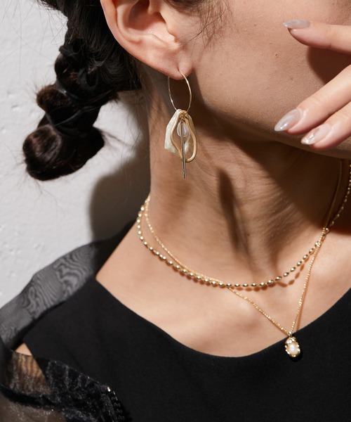 ear PAPILLONNER（イアパピヨネ）の「たまごパール2連ネックレス（ネックレス・レディース・ゴールド/シルバー・FREE）」の16枚目の写真