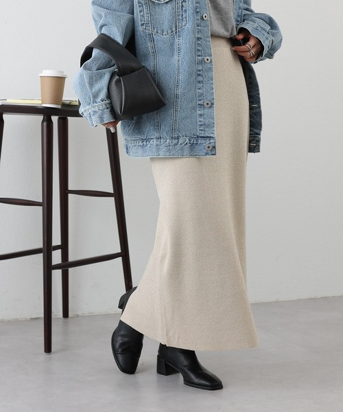 COLONY 2139(コロニートゥーワンスリーナイン)の「ラメニットペンシルスカート(スカート・レディース・ベージュ/グレー/ブラック・FREE)」の19枚目の写真