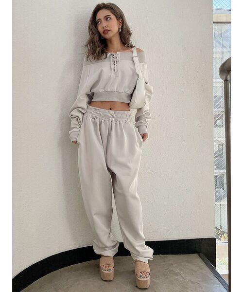 GYDA(ジェイダ)の「【セットアップ着用可】フロントレースアップ オフショルショートトップス(Tシャツ/カットソー・レディース・ブラック/アイボリー・FREE)」の10枚目の写真