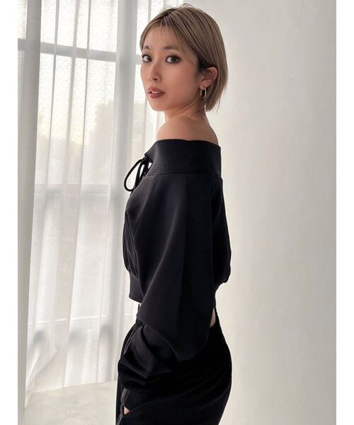 GYDA(ジェイダ)の「【セットアップ着用可】フロントレースアップ オフショルショートトップス(Tシャツ/カットソー・レディース・ブラック/アイボリー・FREE)」の17枚目の写真