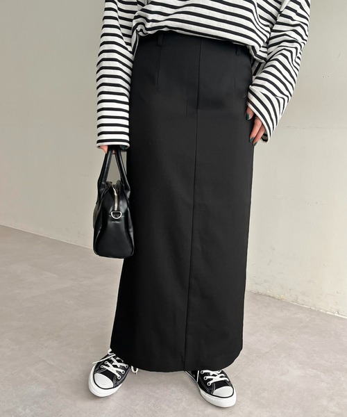 ★ヴェルサーチ★ タイトスカート　バックスリット　ブラック　黒　VERSACE ☆ヴェルサーチ☆ タイトスカート バックスリット ブラック 黒 VERSACE