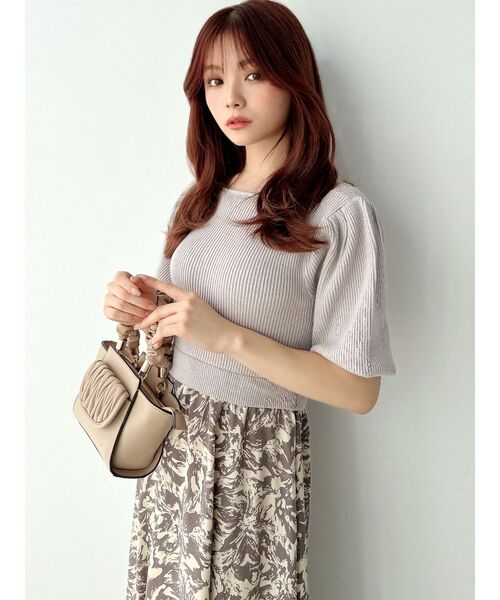 RESEXXY（リゼクシー）の「ウェーブキルティングギャザーバッグ（ハンドバッグ・レディース・ブラック/ベージュ/アイボリー・FREE）」の10枚目の写真