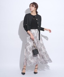 JUSGLITTY（ジャスグリッティー）の「フラワー刺繍ドッキング