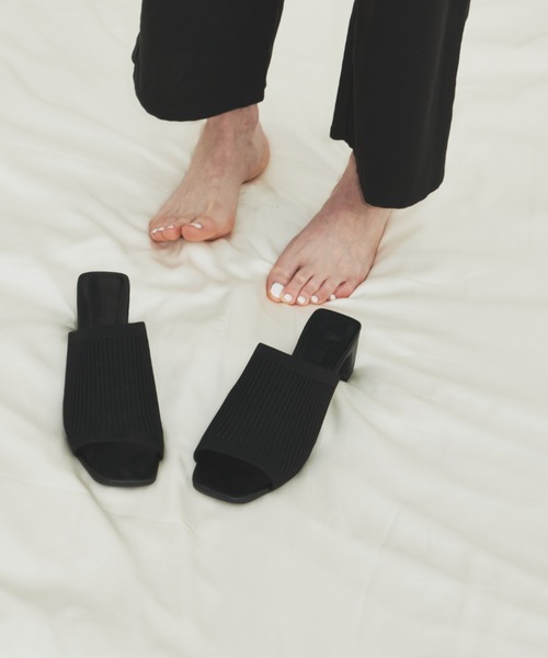 un/neu(アンノイ)の「リブニットサンダル(サンダル・レディース・ブラウン/ブラック・SMALL/MEDIUM/LARGE)」の17枚目の写真