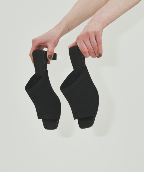 un/neu(アンノイ)の「リブニットサンダル(サンダル・レディース・ブラウン/ブラック・SMALL/MEDIUM/LARGE)」の19枚目の写真
