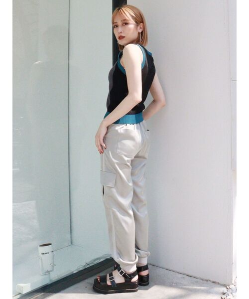 MURUA（ムルーア）の「バイカラーシアータンク（ニット/セーター・レディース・グレー/ブルー・FREE）」の9枚目の写真