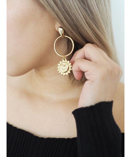 EVRIS（エヴリス）の「SUNNY MOTIF ピアス（ピアス（両耳用）・レディース・シルバー/ゴールド・FREE）」の9枚目の写真