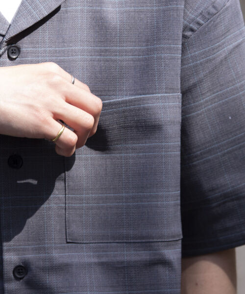 GLOSTER(グロスター)の「《WEB限定》【GLOSTER/グロスター】トロミ ルーズオープンカラーシャツ アソート(柄/無地)(シャツ/ブラウス・メンズ・アイボリー/ブラック/ブラック系その他/グレー系その他/ベージュ系その他・M/L)」の14枚目の写真