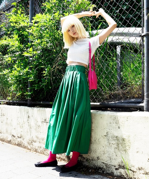 PUNYUS（プニュズ）の「クロップドトップ（Tシャツ/カットソー・レディース・ブラック/ホワイト・1/3/4/2）」の4枚目の写真