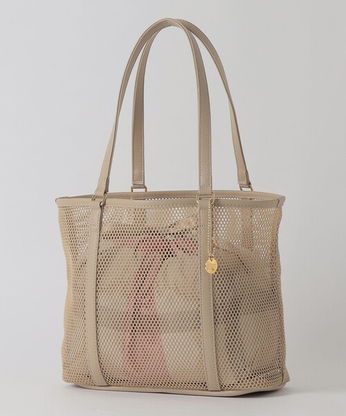 BLUE LABEL CRESTBRIDGE（ブルーレーベルクレストブリッジ）の 