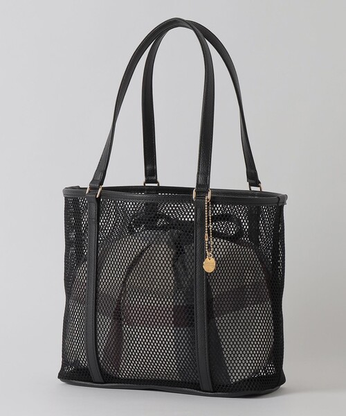 BLUE LABEL CRESTBRIDGE（ブルーレーベルクレストブリッジ）の