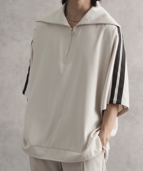 ウキ美品レオナール（XL）ハーフジップ/トップス/花柄/英字/ハイネック♫ TCjfF26nScTM.jpg?width=768