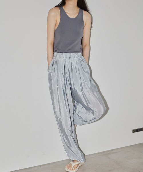 TODAYFUL(トゥデイフル)の「TODAYFUL Highgauge Knit Tanktop 12310517(タンクトップ・レディース・オフホワイト/ブルー/ブラック/グリーン・FREE)」の6枚目の写真