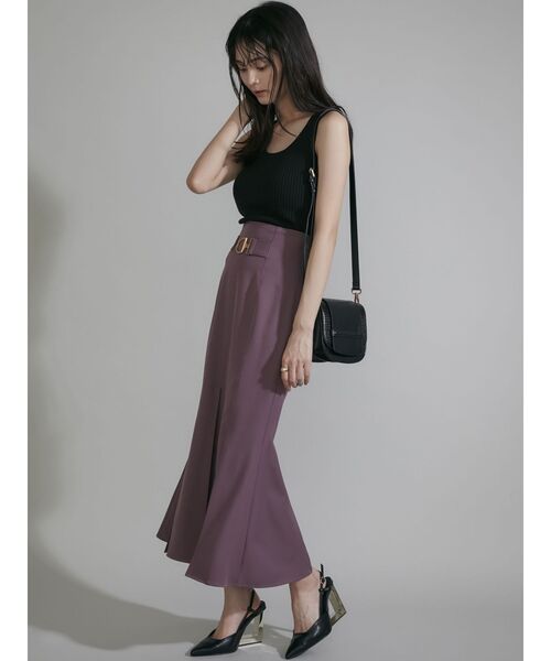 RESEXXY（リゼクシー）の「バッククロスニットタンクトップス（タンクトップ・レディース・アイボリー/ブラック/グリーン・FREE）」の14枚目の写真