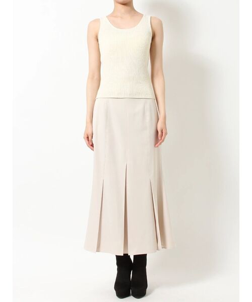 RESEXXY（リゼクシー）の「バッククロスニットタンクトップス（タンクトップ・レディース・アイボリー/ブラック/グリーン・FREE）」の15枚目の写真