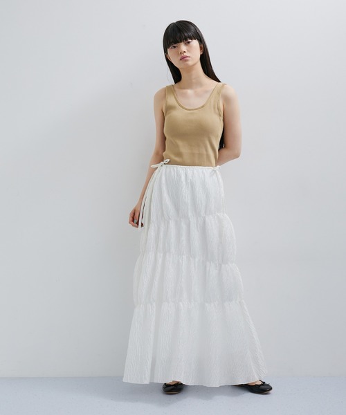 ADAM ET ROPE'(アダムエロペ)の「【逸品】バックオープンタンクトップ(タンクトップ・レディース・ブラック/ベージュ/キナリ・FREE)」の8枚目の写真