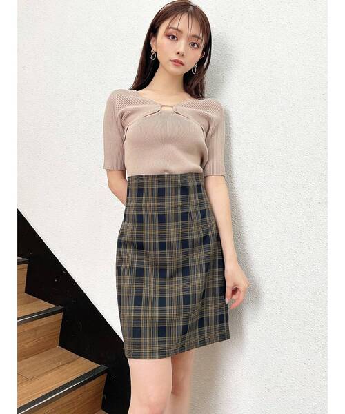 RESEXXY（リゼクシー）の「バストポイントニットトップス（ニット/セーター・レディース・ブラック/オレンジ/ベージュ・FREE）」の6枚目の写真