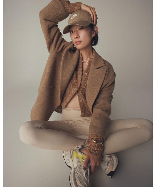 NIKE（ナイキ）の「【NIKE】CLUB CAP UNSTRUCT（キャップ・レディース・ベージュ・FREE）」の4枚目の写真