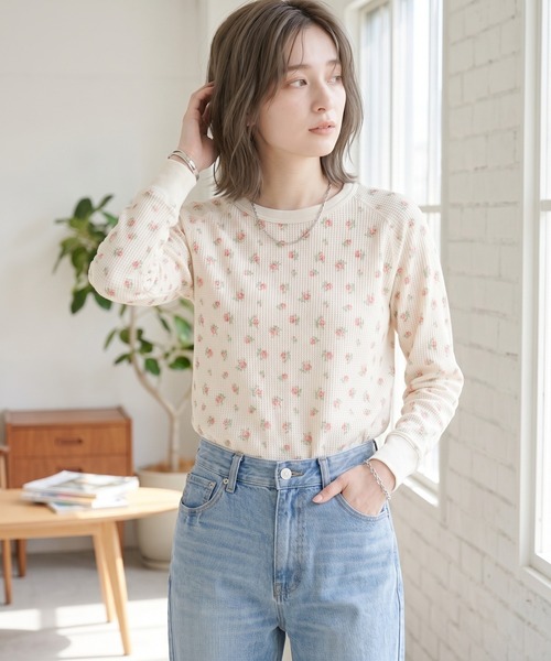 JEMORGAN(ジェーイーモーガン)の「JEMORGAN ワッフル花柄ラグランロンT(パック入り)(Tシャツ/カットソー・レディース・ピンク/サックスブルー/ラベンダー/ストライプ/パープル/ベージュ系その他/ブラック・F)」の22枚目の写真