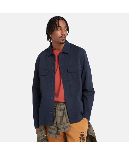 Timberland（ティンバーランド）の「メンズ ツイル オーバーシャツ（シャツ/ブラウス・メンズ・ダークブルー/カーキ/ブラック/ライトブラウン・X-LARGE/LARGE/XX-LARGE/X-SMALL/MEDIUM/SMALL）」の4枚目の写真