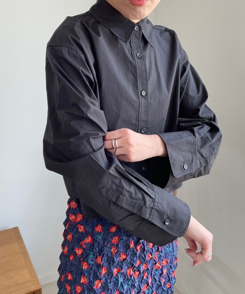 LOWRYS FARM（ローリーズファーム）の「ワイドショートシャツＬＳ　968596（シャツ/ブラウス・レディース・ブラック/ホワイト/ピンク/ブルー・FREE）」の11枚目の写真