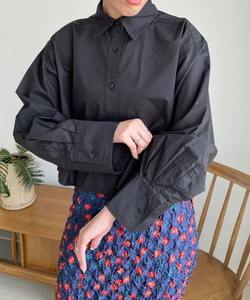 LOWRYS FARM（ローリーズファーム）の「ワイドショートシャツＬＳ　968596（シャツ/ブラウス・レディース・ブラック/ホワイト/ピンク/ブルー・FREE）」の5枚目の写真