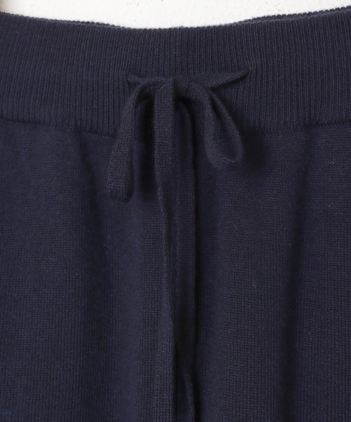 evernavy(エバーネイビー)の「総針ニットジョガーパンツ(その他パンツ・レディース・ブラック/ネイビー・M/L)」の15枚目の写真