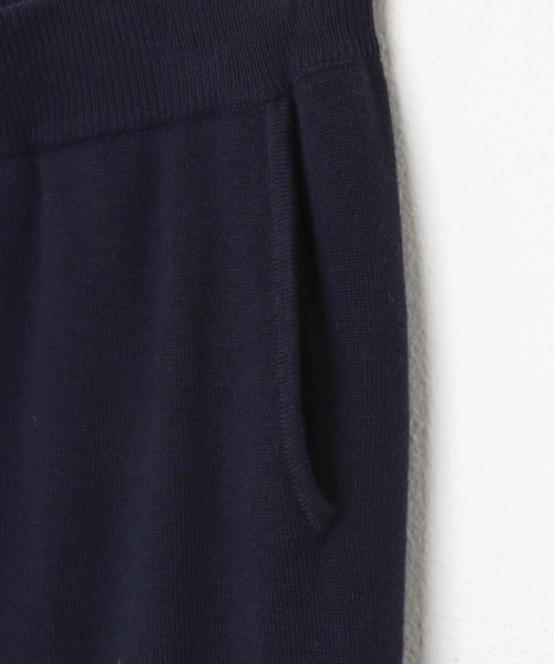 evernavy(エバーネイビー)の「総針ニットジョガーパンツ(その他パンツ・レディース・ブラック/ネイビー・M/L)」の12枚目の写真
