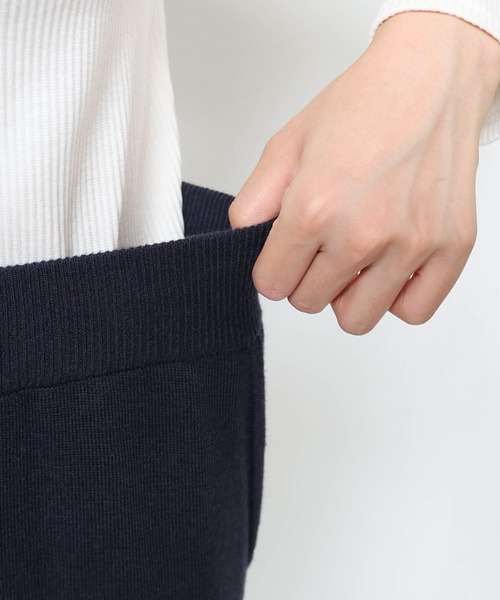 evernavy(エバーネイビー)の「総針ニットジョガーパンツ(その他パンツ・レディース・ブラック/ネイビー・M/L)」の22枚目の写真