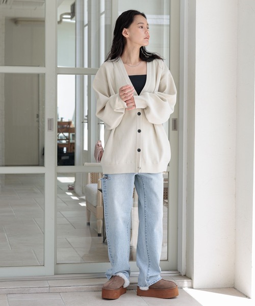 FOREVER 21（フォーエバー トゥエンティーワン）の「厚底フェイクファーシューズ（スリッポン・レディース・ベージュ/ブラック・SMALL/MEDIUM/LARGE）」の9枚目の写真