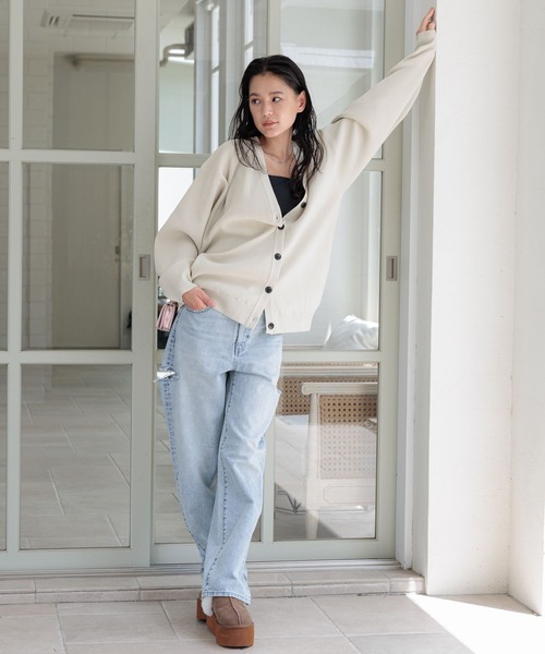 FOREVER 21（フォーエバー トゥエンティーワン）の「厚底フェイクファーシューズ（スリッポン・レディース・ベージュ/ブラック・SMALL/MEDIUM/LARGE）」の11枚目の写真