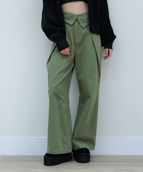 FOREVER 21（フォーエバー トゥエンティーワン）の「厚底フェイクファーシューズ（スリッポン・レディース・ベージュ/ブラック・SMALL/MEDIUM/LARGE）」の15枚目の写真