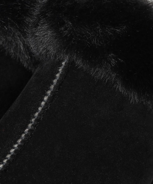 FOREVER 21（フォーエバー トゥエンティーワン）の「厚底フェイクファーシューズ（スリッポン・レディース・ベージュ/ブラック・SMALL/MEDIUM/LARGE）」の5枚目の写真