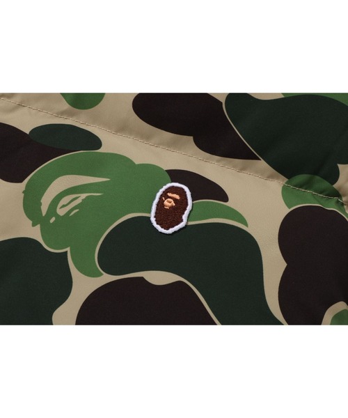 AAPEリバーシブルダウンベスト　ブラック＆迷彩 A BATHING APE（アベイシングエイプ）の「1ST CAMO REVERSIBLE