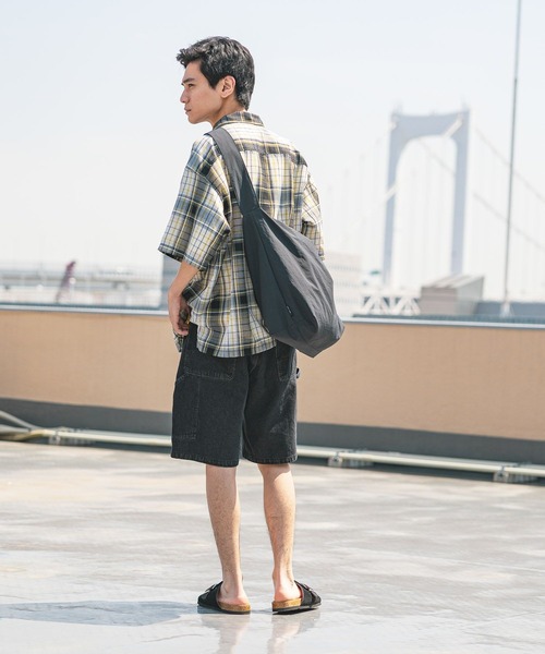 niko and...（ニコアンド）の「NEWラージショルダーバッグ（ショルダーバッグ・メンズ・オフホワイト/ブラック/カーキ/ブルー/ライトグリーン/ブラック系1・FREE）」の18枚目の写真