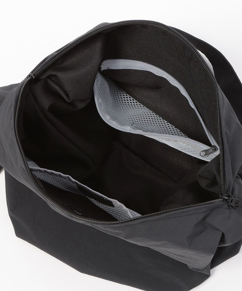 niko and...（ニコアンド）の「NEWラージショルダーバッグ（ショルダーバッグ・メンズ・オフホワイト/ブラック/カーキ/ブルー/ライトグリーン/ブラック系1・FREE）」の16枚目の写真