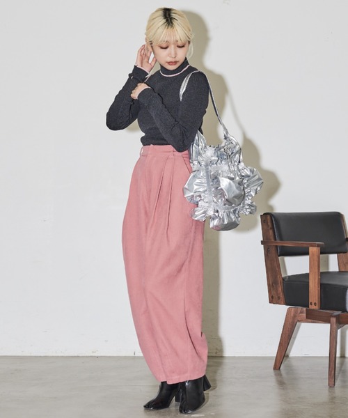 MERLOT（メルロー）の「配色タートルニット（ニット/セーター・レディース・ピンク/グリーン/ダークグレー/グレー・FREE）」の20枚目の写真