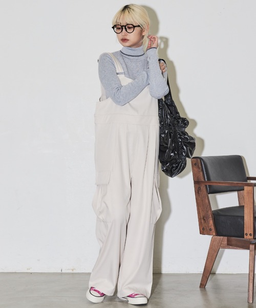 MERLOT（メルロー）の「配色タートルニット（ニット/セーター・レディース・ピンク/グリーン/ダークグレー/グレー・FREE）」の10枚目の写真