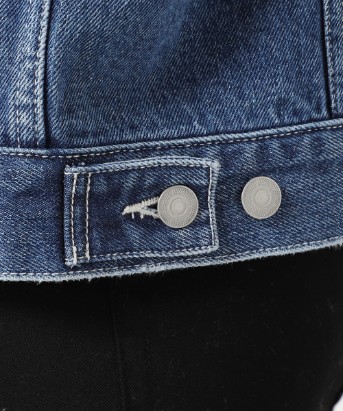 JOURNAL STANDARD（ジャーナルスタンダード）の「ボクシーショートデニムジャケット（デニムジャケット・レディース・ブルー/ブルー系その他・FREE）」の21枚目の写真