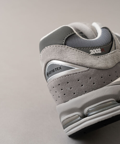 NEW BALANCE（ニューバランス）の「【NEW BALANCE / ニューバランス】M2002RX J（スニーカー・メンズ・チャコールグレー・26cm/27cm/28cm）」の5枚目の写真