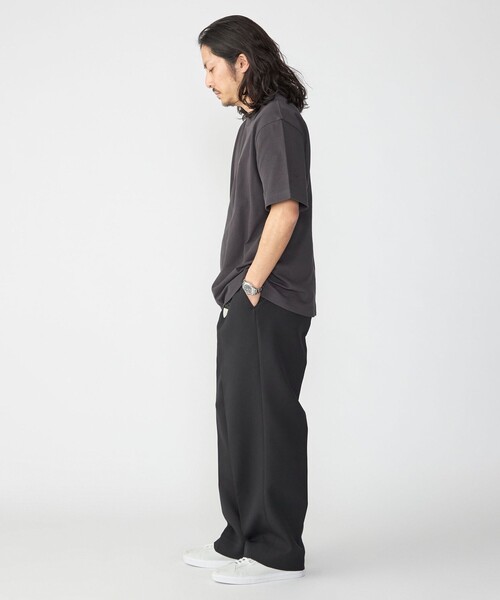 FRED PERRY(フレッドペリー)の「【SHIPS別注】FRED PERRY: SOLOTEX(R) 鹿の子 ワンポイント ロゴ Tシャツ24SS(Tシャツ/カットソー・メンズ・ブラック/ネイビー/オフホワイト/チャコールグレー・MEDIUM/X-LARGE/SMALL/LARGE)」の12枚目の写真